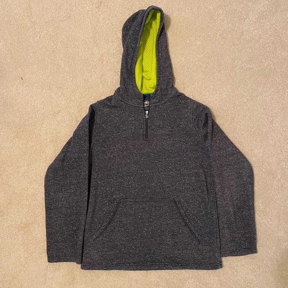 Hoodie with front pocket